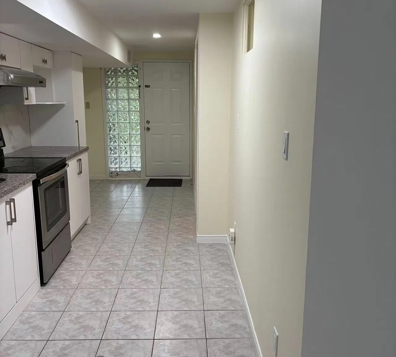 2 bed, $1,200 — Photo 2