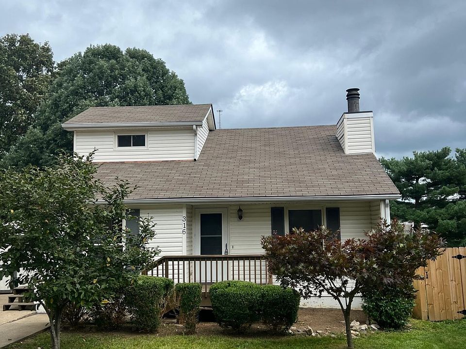 1st image of 316 Sandwood Pl