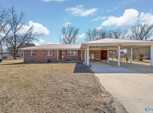 1154 Bethsaida Rd, Boaz, AL 35957