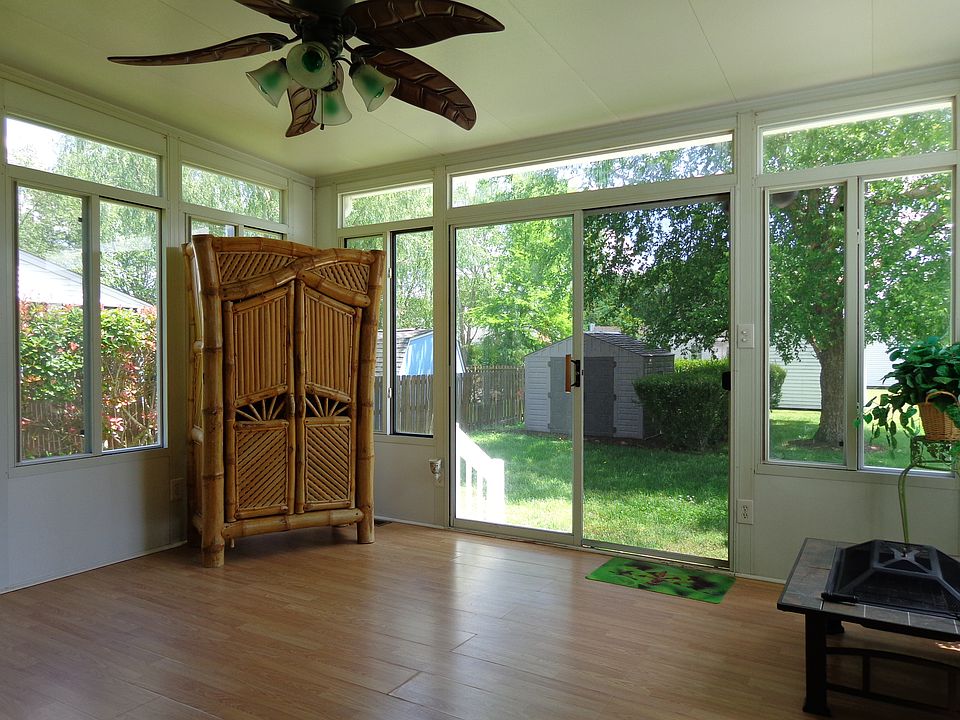 4 Seasons Room