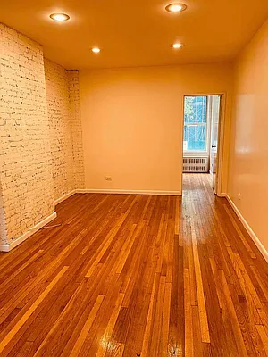 Rented by Voro NYC | media 17