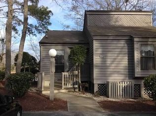 7303 Windward Dr, New Bern, NC 28560