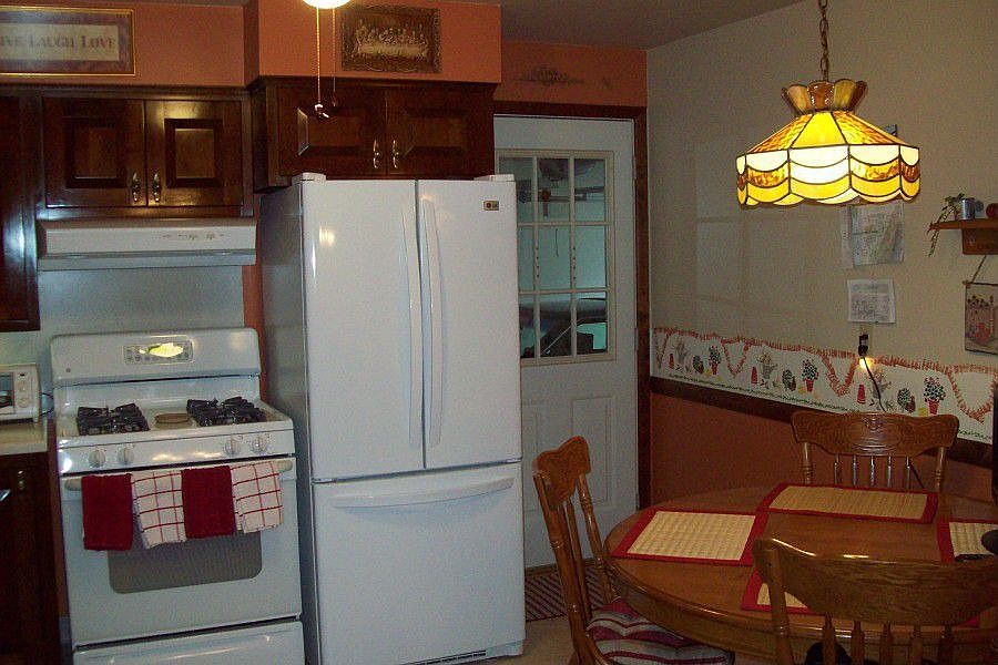 2nd image of 2933 W 31st St