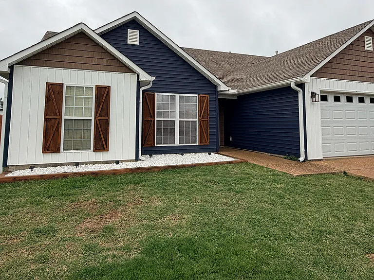 89 Long Meadow Dr — Photo 1
