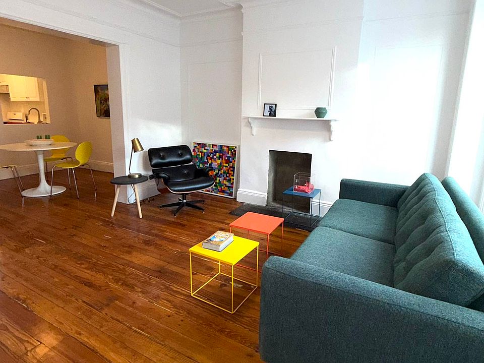 1st image of 271 6th St #3