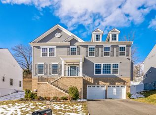 19242 Stoney Ridge Pl, Triangle, VA 22172