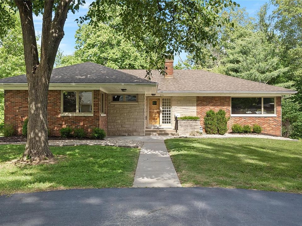 1st image of 844 Wilson Dr