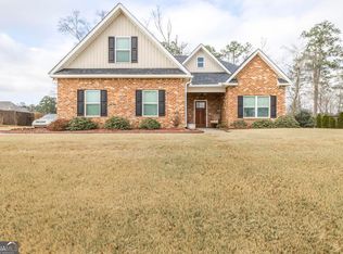 323 Willow Cove Ct, Lizella, GA