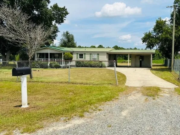 130 Upas Ln, Fitzgerald, GA 31750