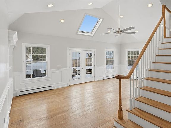 5th image of 179 Schoolhouse Rd