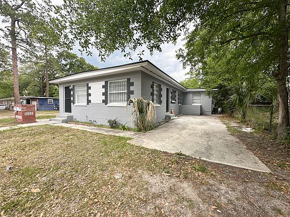 2nd image of 1599 W 30th St #1
