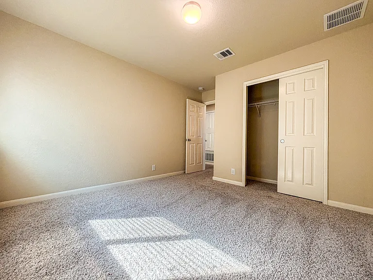 923 Avery Pkwy #2 — Photo 19