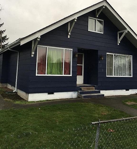1st image of 830 E 51st St