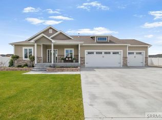 634 Glacier Ave, Shelley, ID 83274