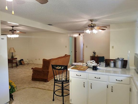 5th image of 103 E McKinley Ave