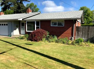 2695 Sharon Way, Eugene, OR 97401