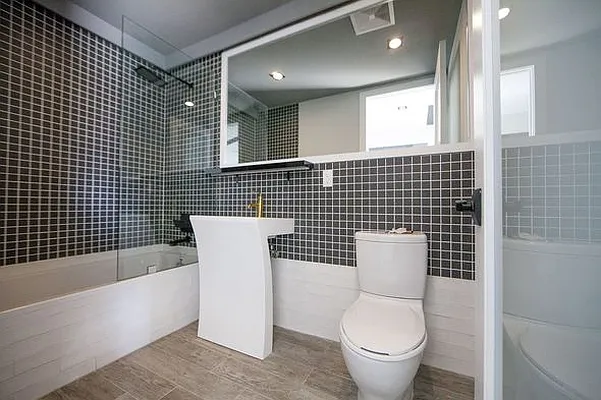 Rented by Brooklyn Group | media 26