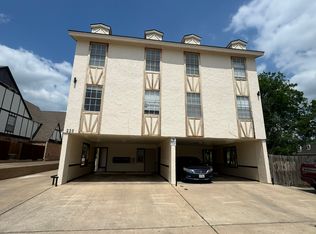 225 E University Dr APT 3, Denton, TX 76209