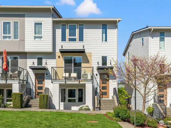 14616 35th Court NE, Lake Forest Park, WA 98155