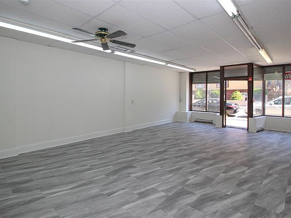 3rd image of 140 Carlton Ave #Commercial