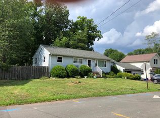 30 Mount Pleasant Ave, Edison, NJ 08820