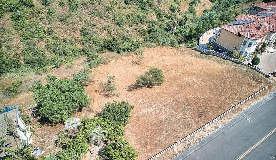 1st image of 2690 Indian Creek Rd #101