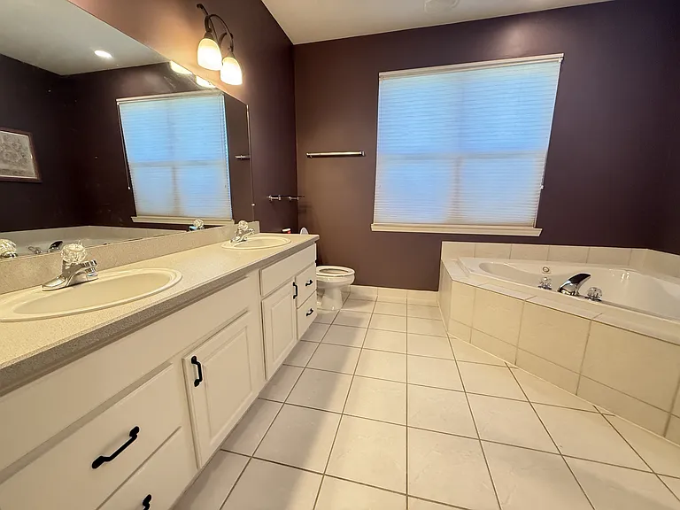 1588 Club House Ct — Photo 8