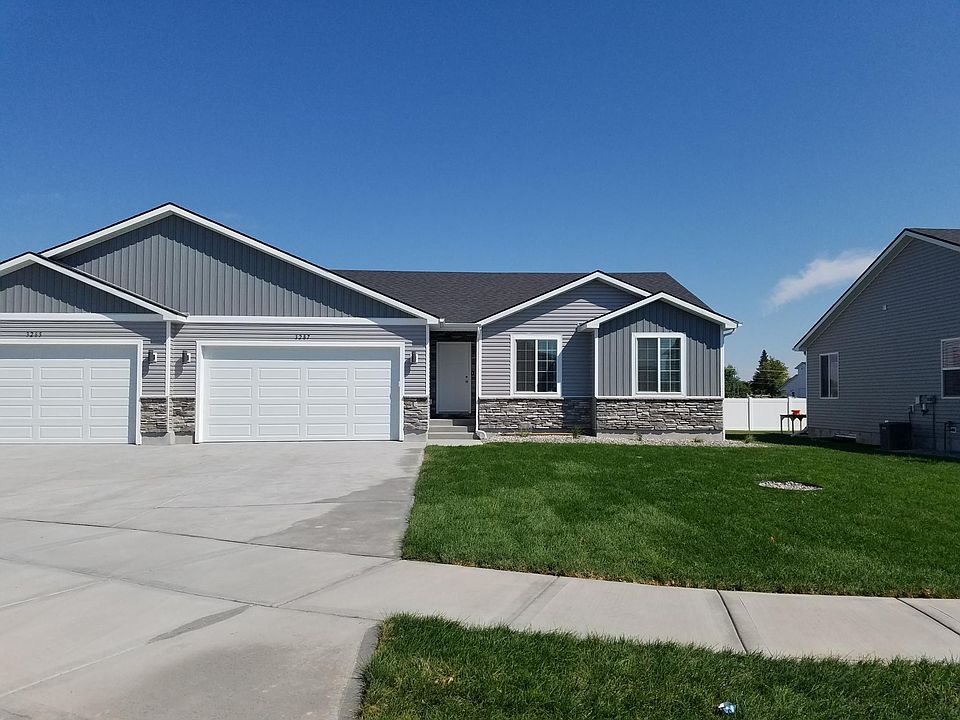 1st image of 3287 E Kathaway Ln