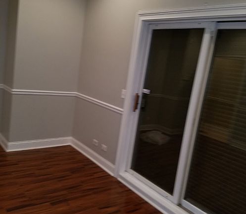 3rd image of 6209 N Washtenaw Ave #G
