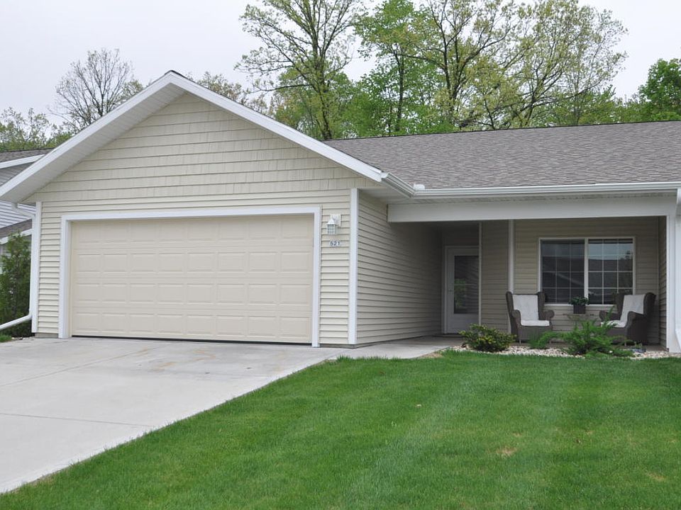 1st image of 521 Simon Dr