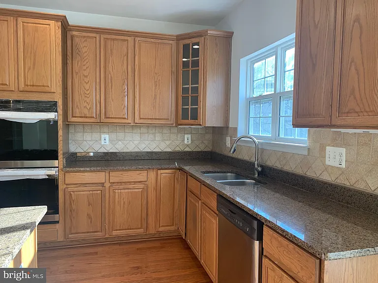 9793 Corbett Pl — Photo 3