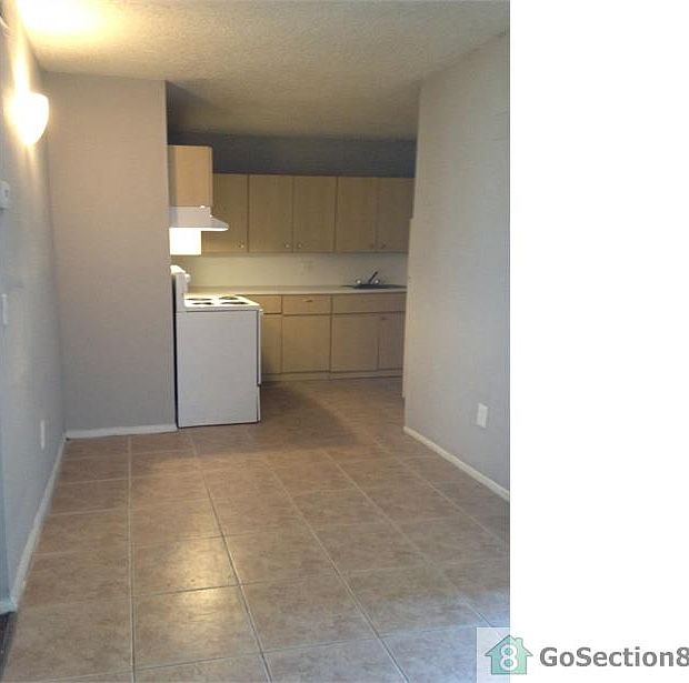 1st image of 5141 Shenandoah Ave APT 3