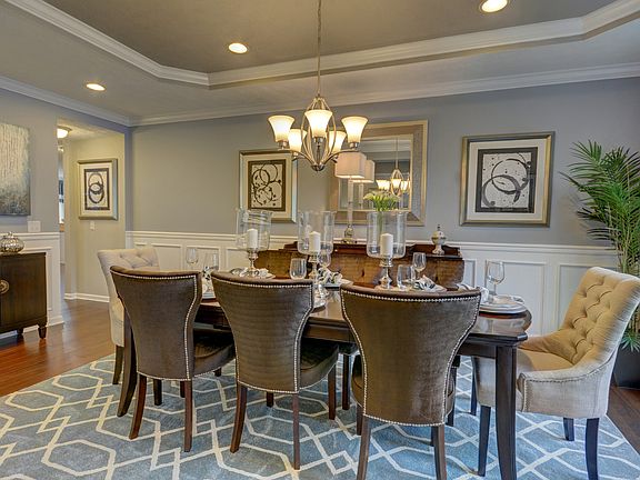 Inviting dining room