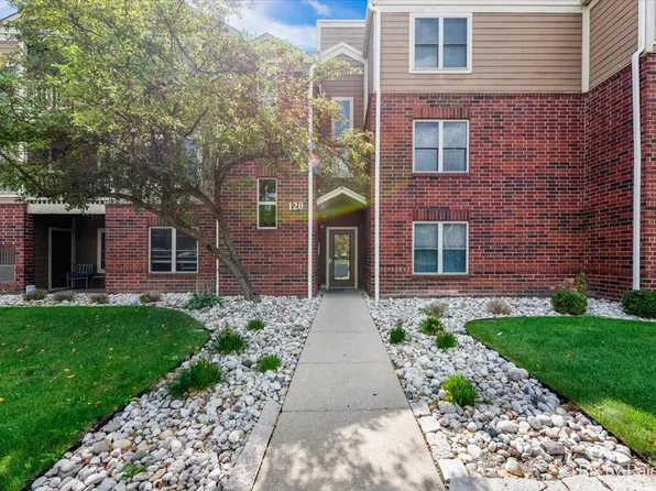 120 Glengarry Dr APT 310, Bloomingdale, IL 60108