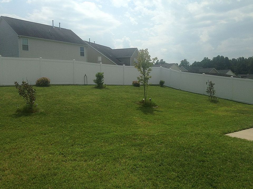 2nd image of 1007 Ronald Rd