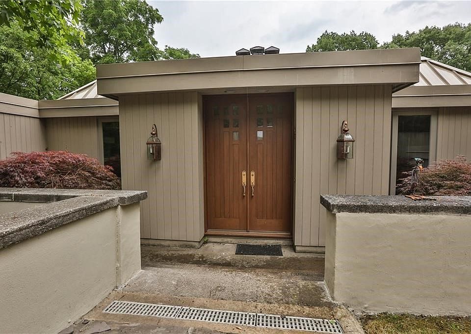 188 Knickerbocker Rd, Pittsford, NY 14534 Zillow