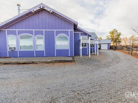 5th image of 243 S Primavera St