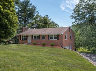 165 Ridgewood Dr, Troutville, VA 24175