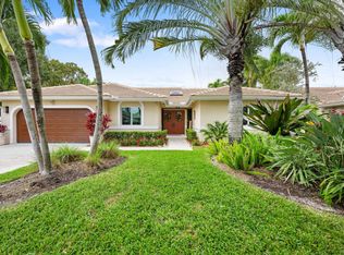 7641 W Country Club Blvd, Boca Raton, FL 33487