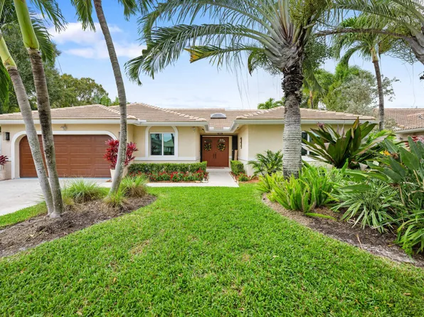 7641 W Country Club Boulevard, Boca Raton, FL 33487