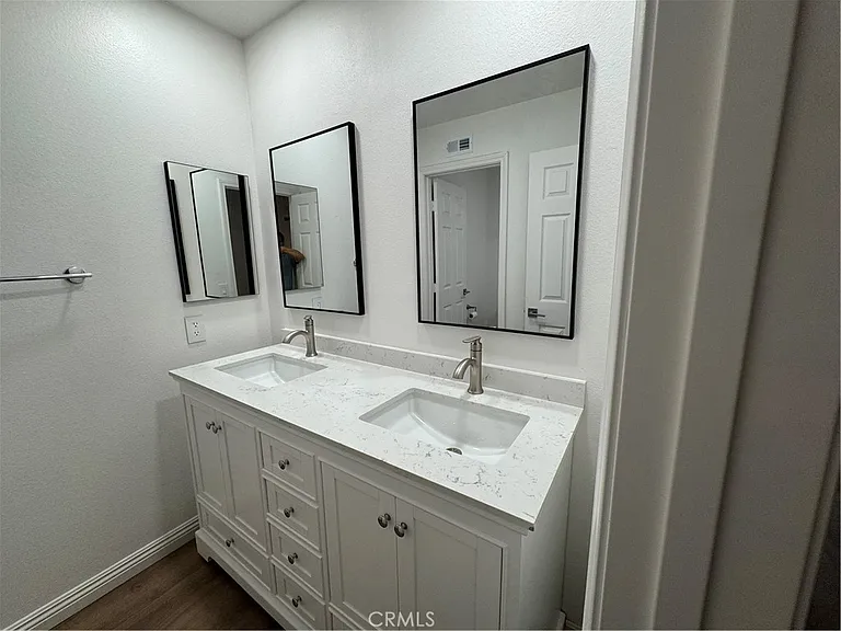 6180 Fremont Cir — Photo 19