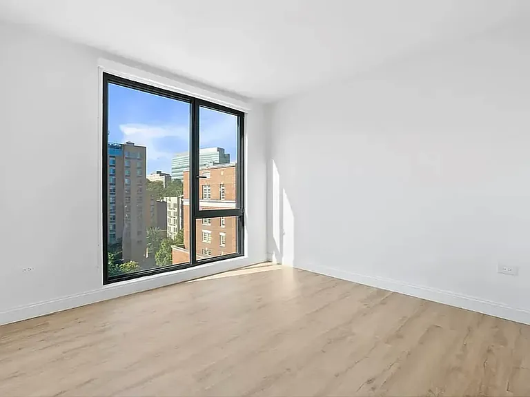 300 W 136th St #8D — Photo 7