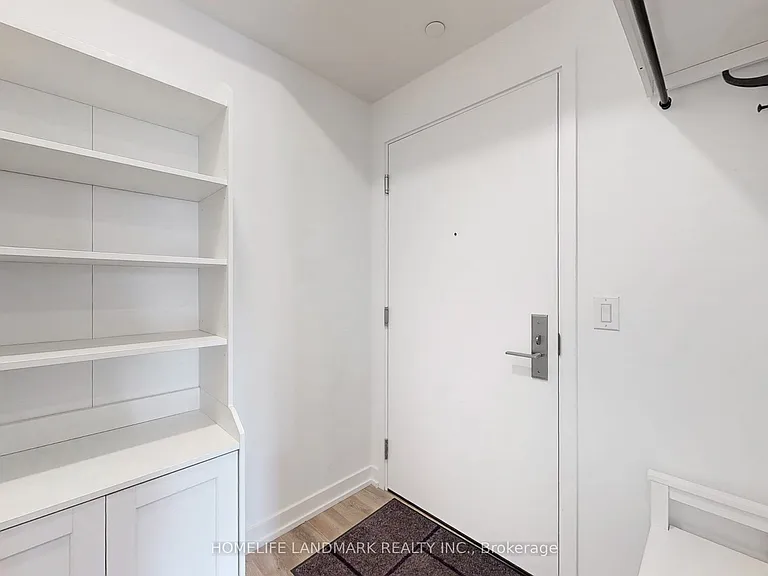 20 Edward St #616 — Photo 31