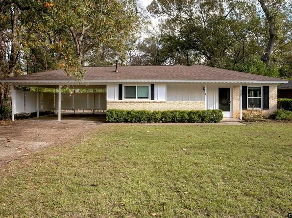 3314 Greg Ln, Tyler, TX 75701