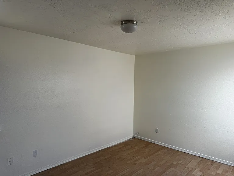 16280 Jasmine St — Photo 7