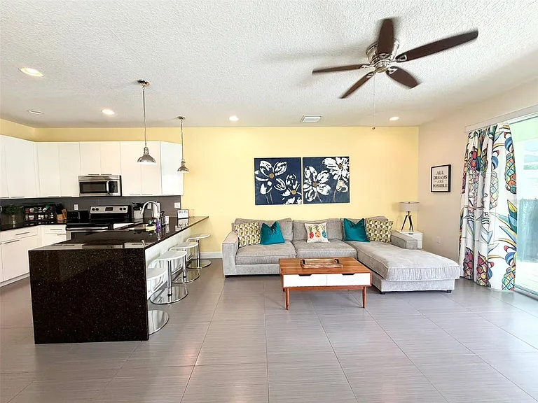 17407 Placidity Ave — Photo 3