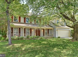 13404 Sand Rock Ct, Chantilly, VA 20151