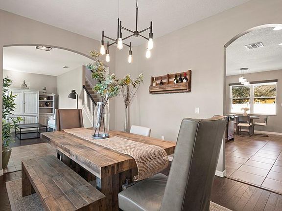 5th image of 3313 Herringridge Dr