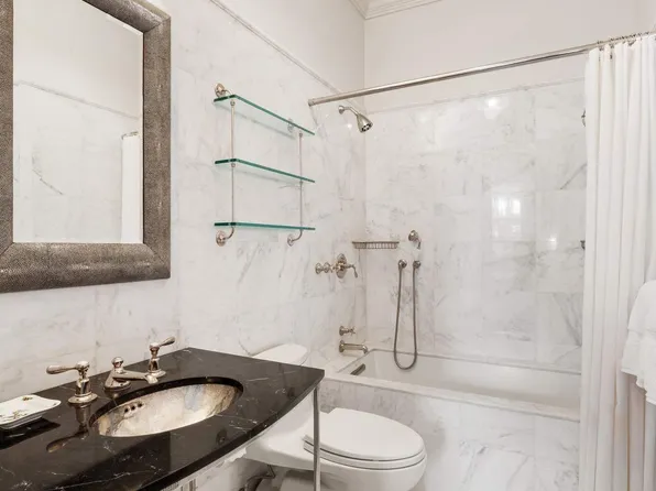 765 Park Avenue 12B image 16 of 17