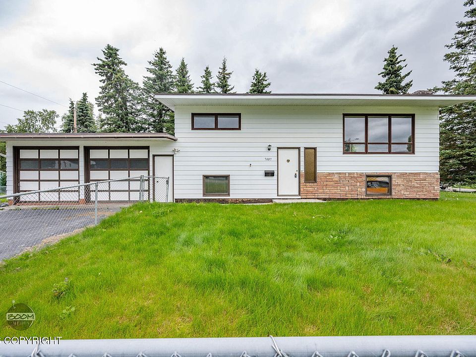 1st image of 7007 E 16th Ave